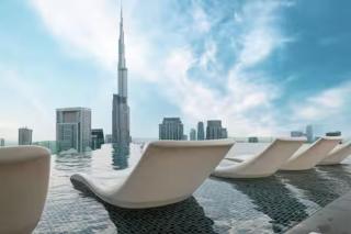 5 Star High Rise Luxury Apartment, Infinity Pool With Stunning Burj View - Brand New Apartment - 5