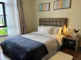 Spacious 3 Bedroom En-suite at Tilisi - 2