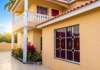 Elegant Villa in Nagua with Private Pool and Jacuzzi - 4