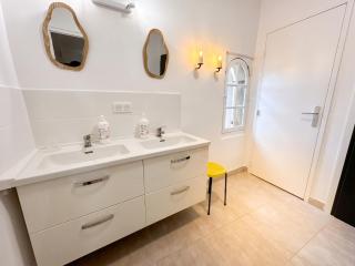 Appartement spacieux à Laure-Minervois avec piscine - 7
