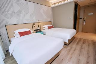 Baiman Hotel Yangxin Causeway Bay Plaza Branch - 5