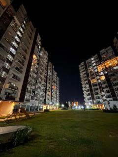 Peaceful TwoBHK Near Airport Gym & Free Parking - 4