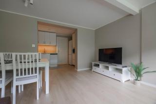 Bright Loddefjord apartment with Lyderhorn views - 8