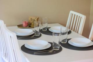 Bright Loddefjord apartment with Lyderhorn views - 7