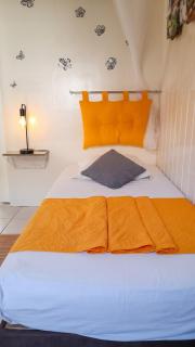 Bungalow charmant à Bouillante avec terrasse privée - 3