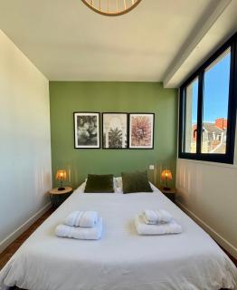 Casa #1407 - T2 - Climatisé avec Balcon - Centre-ville - 0