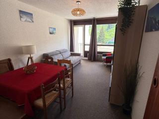 2 pièces cabine au pied des pistes - Vue sur pistes - FR-1-557-101 - 2
