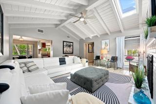 Siesta Beach Getaway with Heated Pool - 6