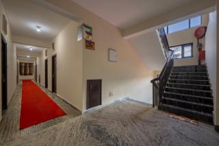 The Prakriti Regency Kufri l Lift l Comfortable And Spacious Rooms l Free Wifi, Free Parking l Enjoy Fresh Mountain Air l Managed By Exotic stays - 2