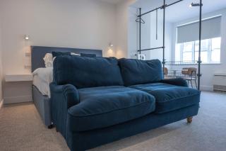 Modern Studio Near Torquay Harbour Sleeps 4 - 3