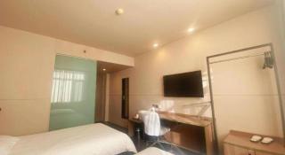 Jinjiang Inn Select Qingdao West Coast Coach Exhibition Center High-Speed Railway Station - 1