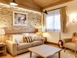 Appartement 4 pièces aux pistes avec parking et wifi - FR-1-562-35 - 1