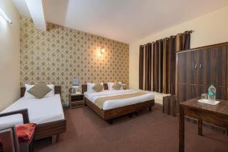 The Prakriti Hotel & Restaurant I Family Events I Sky Bonfire l Lift l Power Backup l Free Parking l Kufri By Exotic Stays - 4