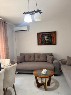 Bella Vista Apartment - 2