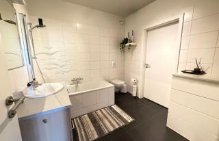 Modern and family friendly apartment in Kópavogur - Birta Rentals - 4