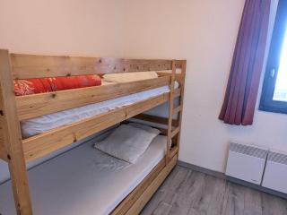 Joli 2 pièces au pied des pistes, balcon, parfait pour 4 personnes - FR-1-557-2 - 5