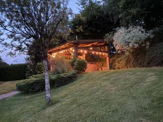Spacieux Gîte Proche Forêt avec Sauna, Baby Foot et Activités Extérieures - À 10 min de Remiremont - FR-1-589-293 - 0