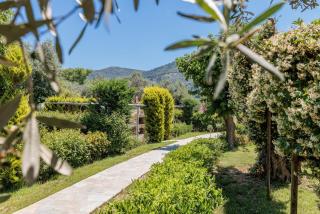 Artemis' Garden - 1