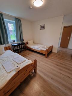 LivBiz Apartments - Adelsried - 0
