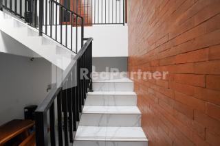 Ndalem Tamanan Syariah RedPartner - 3