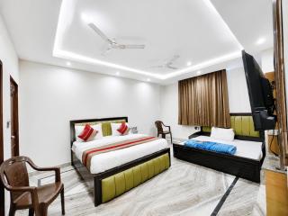 PREMIUM HOTEL HARIDWAR K P - Near Mansa Mata Temple and Railway Station Haridwar - Fully Air conditioned - Free Wifi and Parking Facilities - Best FAMILY HOTEL IN HARIDWAR - 7