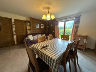 Bel appartement avec parking, 2 chambres près du Lac Bleu - FR-1-642-35 - 2