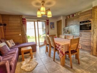 Bel appartement avec parking, 2 chambres près du Lac Bleu - FR-1-642-35 - 0