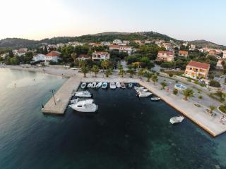 Apartments Oto - Zaboric - 5