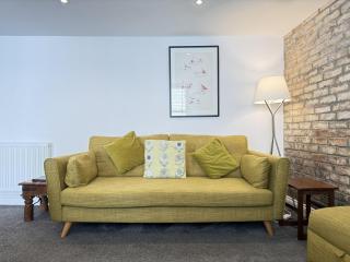 Treholme, great space for a family beach holiday! - 4