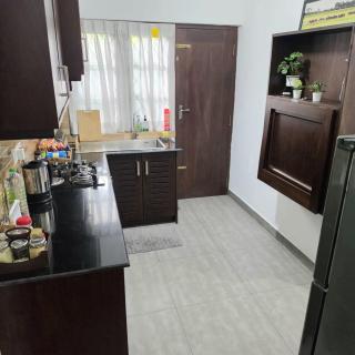 Nugegoda Convenient Cozy & Quiet family apartment - 2