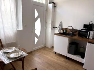 Appart - Jardin - Parking privé gratuit - 15min Gare Rouen - 3