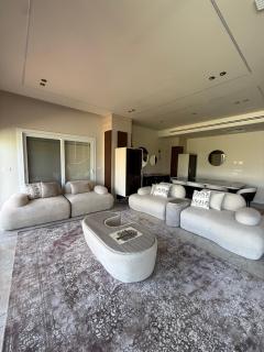 Beautiful Mazarine Island villa for rent - 1