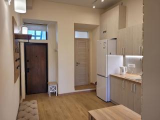 Renovated, Classic, high ceiling apartment in the historic center of Odesa - 3