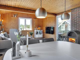 Holiday Home Absolon - 1-5km from the sea by Interhome - 5