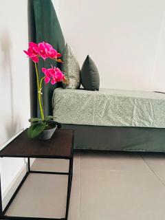 IRIS Apartment - 9