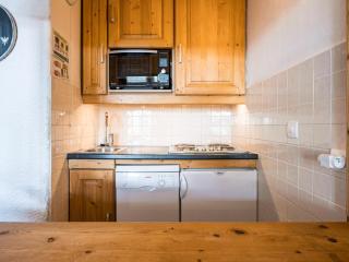 2 pièces ski aux pieds, balcon sud, Val d'Isère - FR-1-518-150 - 6