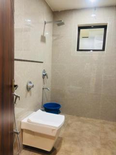 Hotel Townhouse - 8