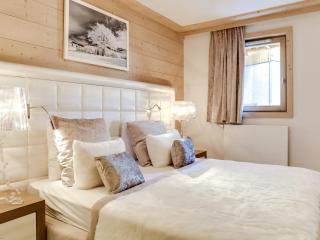 Appartement moderne 3 pièces à Courchevel avec parking et wifi - FR-1-562-28 - 1