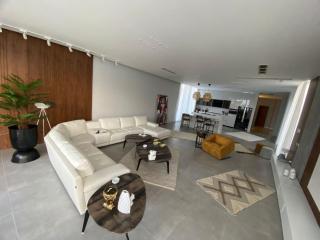The Pearl Ultra Luxury 2nd Row Villa with Private Pool at Seashell - 8