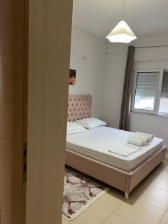 Sunshine Apartment - 1