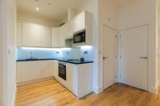 Modern 1-Bed APT in East Croydon 12mins to Central London - 7