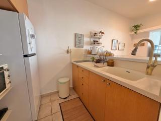 Gottlib 14 - By Beach Apartments TLV - 4