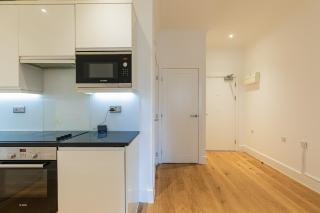 Modern 1-Bed APT in East Croydon 12mins to Central London - 5