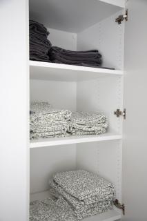 Two rooms and a kitchen - private yard and parking - 6