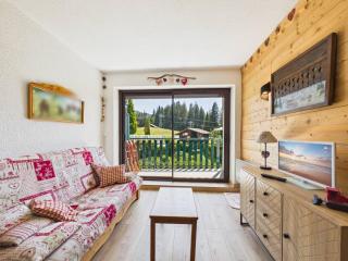 Appartement cosy aux pieds des pistes avec piscine et tennis, proche du centre des Gets - FR-1-623-193 - 0