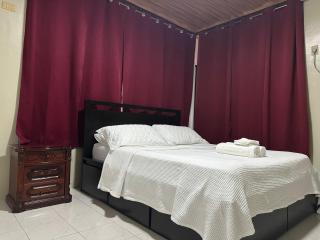 Spacious House with wide Parking Area and Lawn at Damosa Lanang - 7