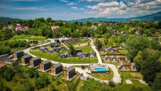 Moon Village Comarnic - 0