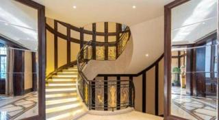 Wuxi Rsun The Lakefart Hotel - 1