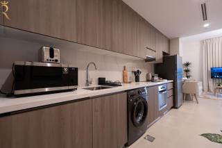 Modern Studio - Yas Golf Escape - 8