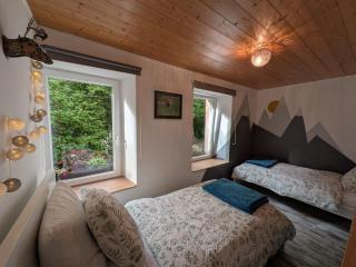 Gîte chaleureux avec terrasse, proche sentiers de randonnée, équipements inclus, à 30min de Saint-Dié - FR-1-589-381 - 3